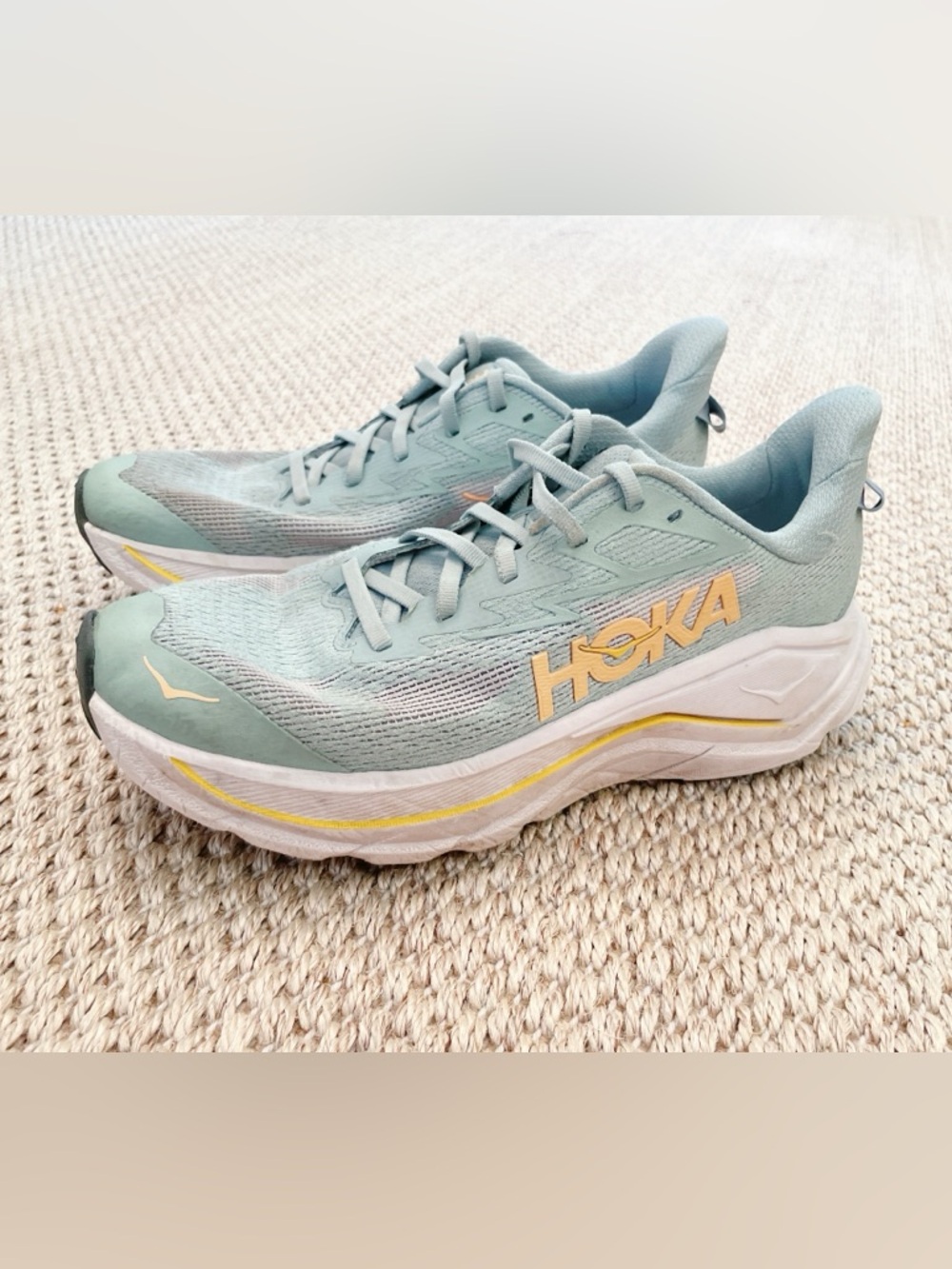 HOKA Challenger 8 Women’s 9 Sage Green Trail Running Shoes Sneakers